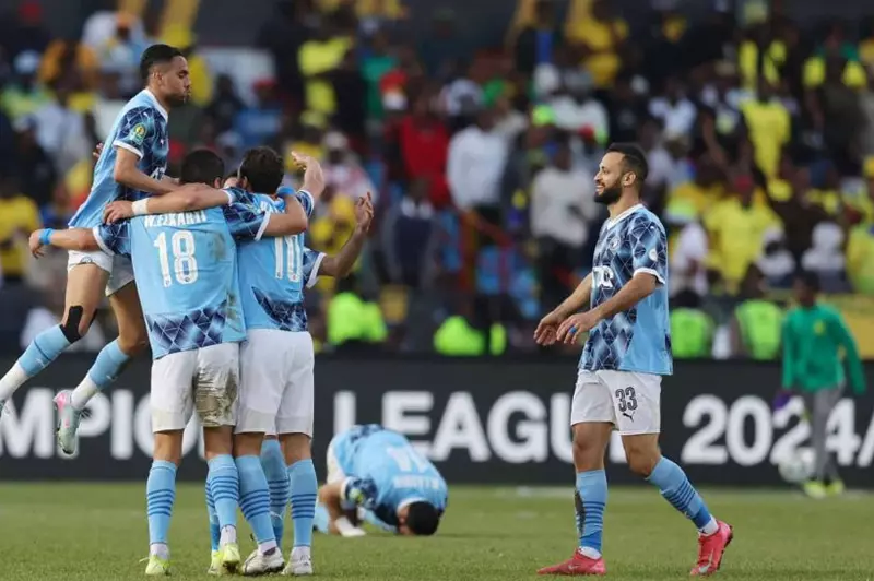 بيراميدز يتحدي سيراميكا في سباق الفوز بالدوري الأول: الأهلي يحدد مصير البطولة