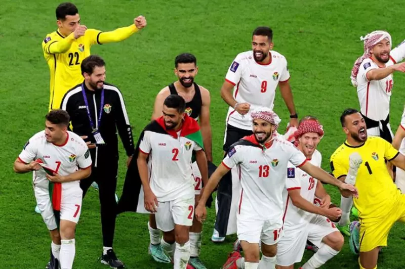 الأردن يُحقق إنجازاً تاريخياً بالتأهل إلى كأس العالم لأول مرة